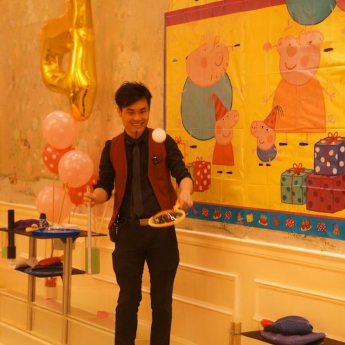 Oscar魔術師泡泡藝術家